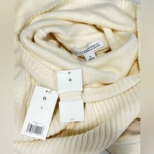 BR Cashmere Blend Cowl Sweater Cream S